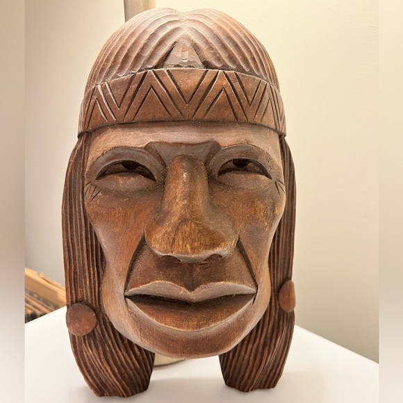 Vintage Hand Carved Wood Native American Indian Head Wall sculpture - Picture 3 of 12